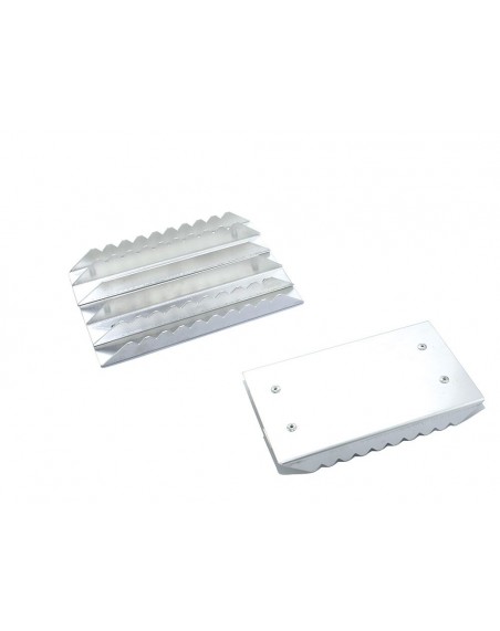 Rectangular aluminium curry comb